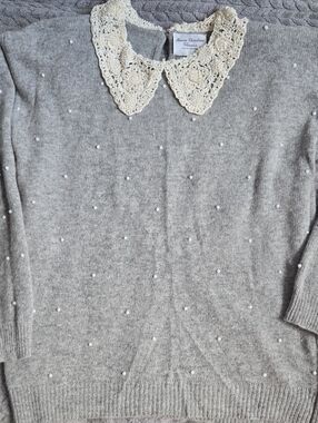 VTG Marisa Christina Gray Pearl-Embellished Sweater with Crochet Collar